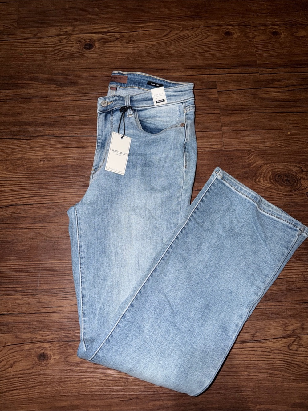 NEW!!! JUDY BLUE mid rise bootcut light blue jeans 13/31